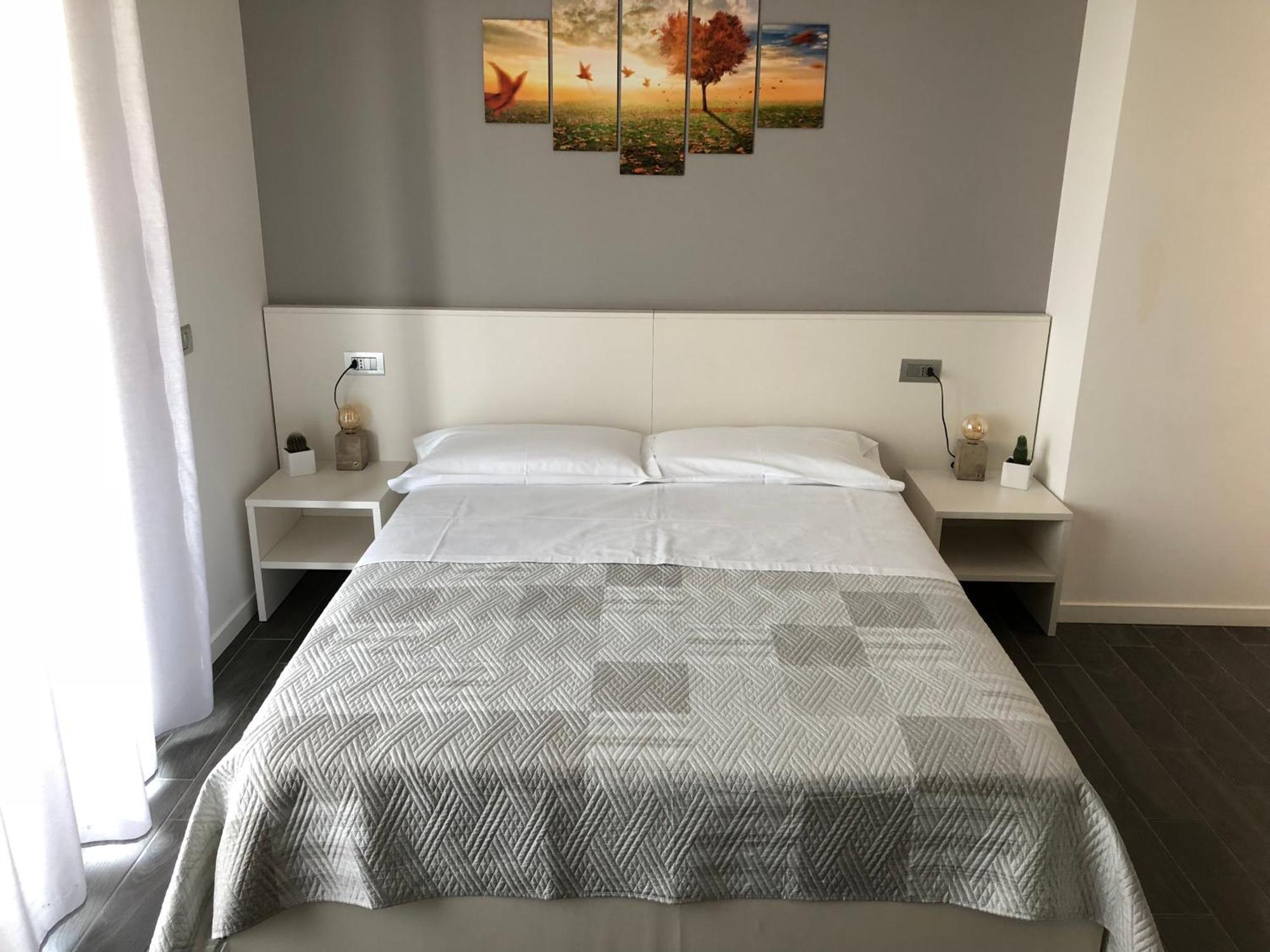 B&B Villa Del Lago 代森扎诺-德尔加达 外观 照片